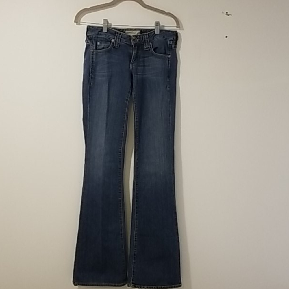 Vintage Flair Jeans
